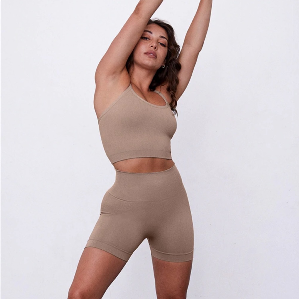 Set active Sculptflex biker shorts - size small color Sand